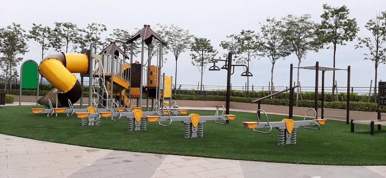 Cozystay @ Core Soho Suite Klia Sepang Exterior photo