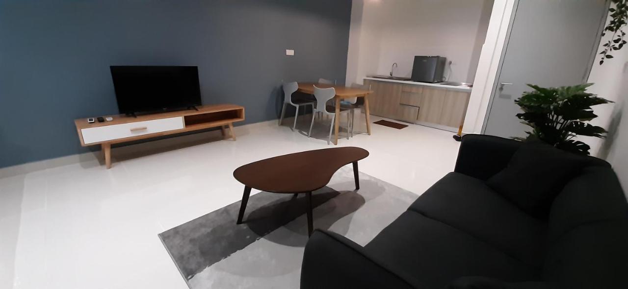 Cozystay @ Core Soho Suite Klia Sepang Exterior photo