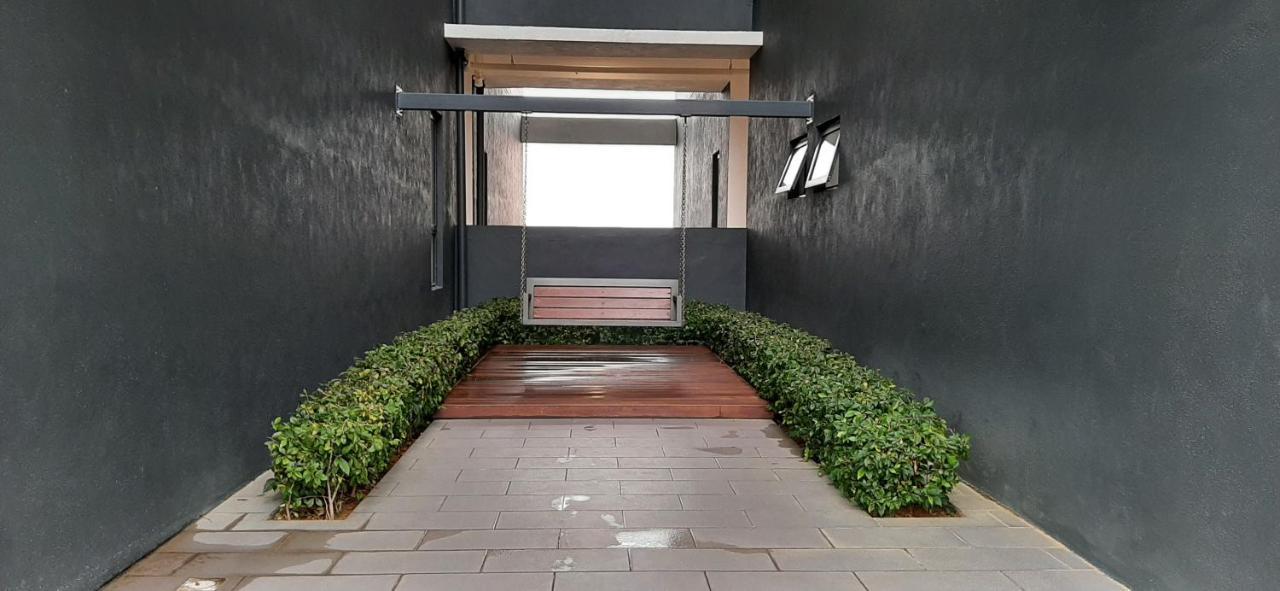 Cozystay @ Core Soho Suite Klia Sepang Exterior photo